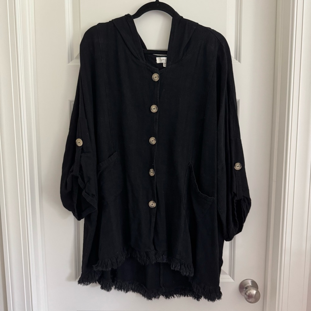 Umgee Black Button-Up Linen Blend Top
